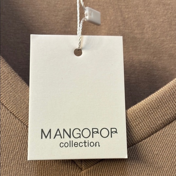 NWT Tan V-Neck Bodysuit XL - Picture 2 of 7